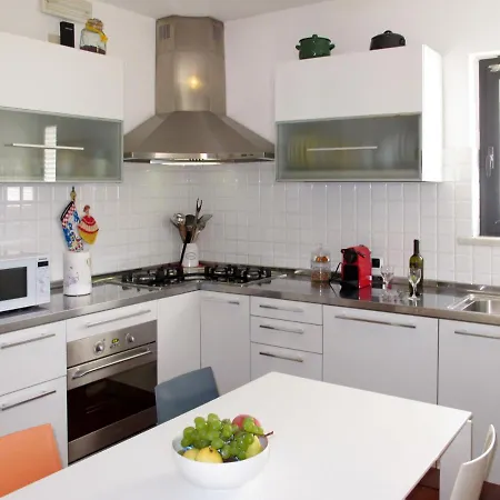 Apartment Vittoria By Interhome *